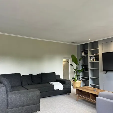 Holiday home Maison Atypique 10 Pers, Disneyland Paris,10min *